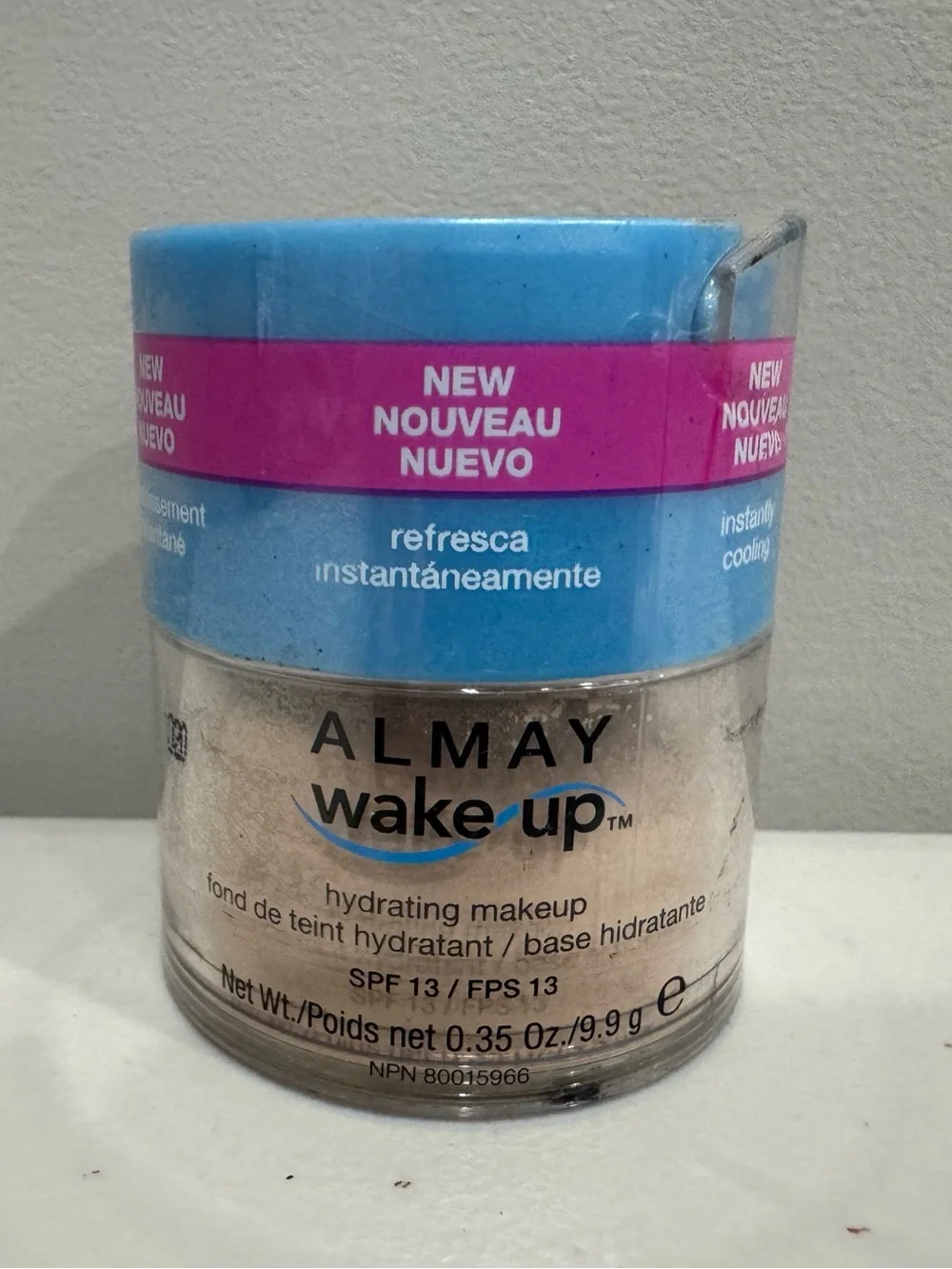 Almay Wake Up Hydrating Makeup 020 Buff Chamois